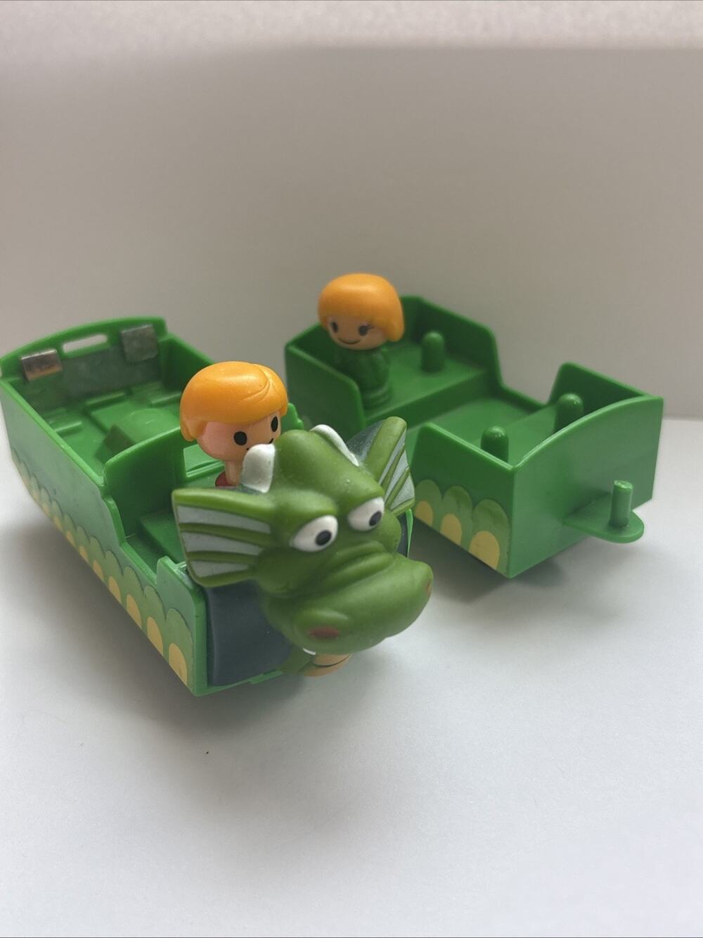 Vintage Disney Pete's Dragon Elliot Plastic Mini Toy Car Vehicle Lot 70S 80S